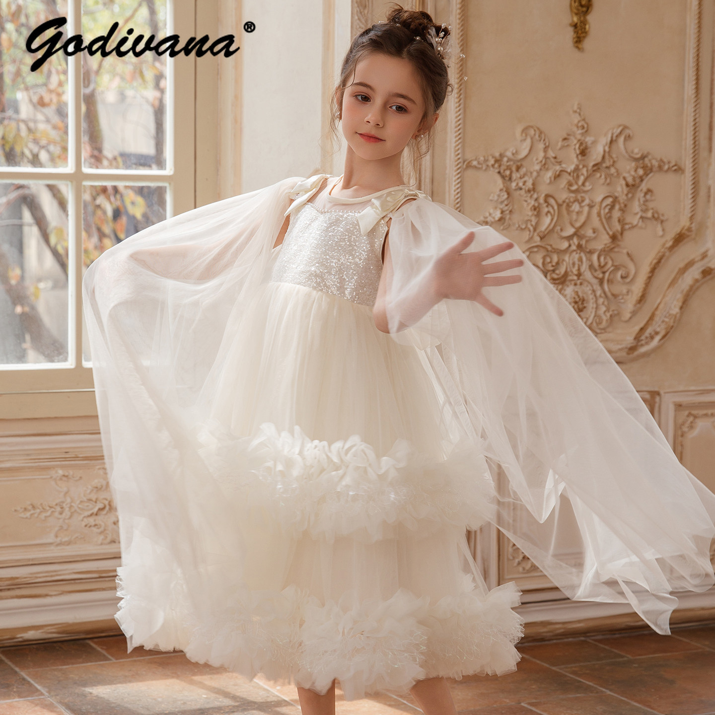 Abito da Principessa in Tulle  - Glitter Tablecloth recensione e prezzo